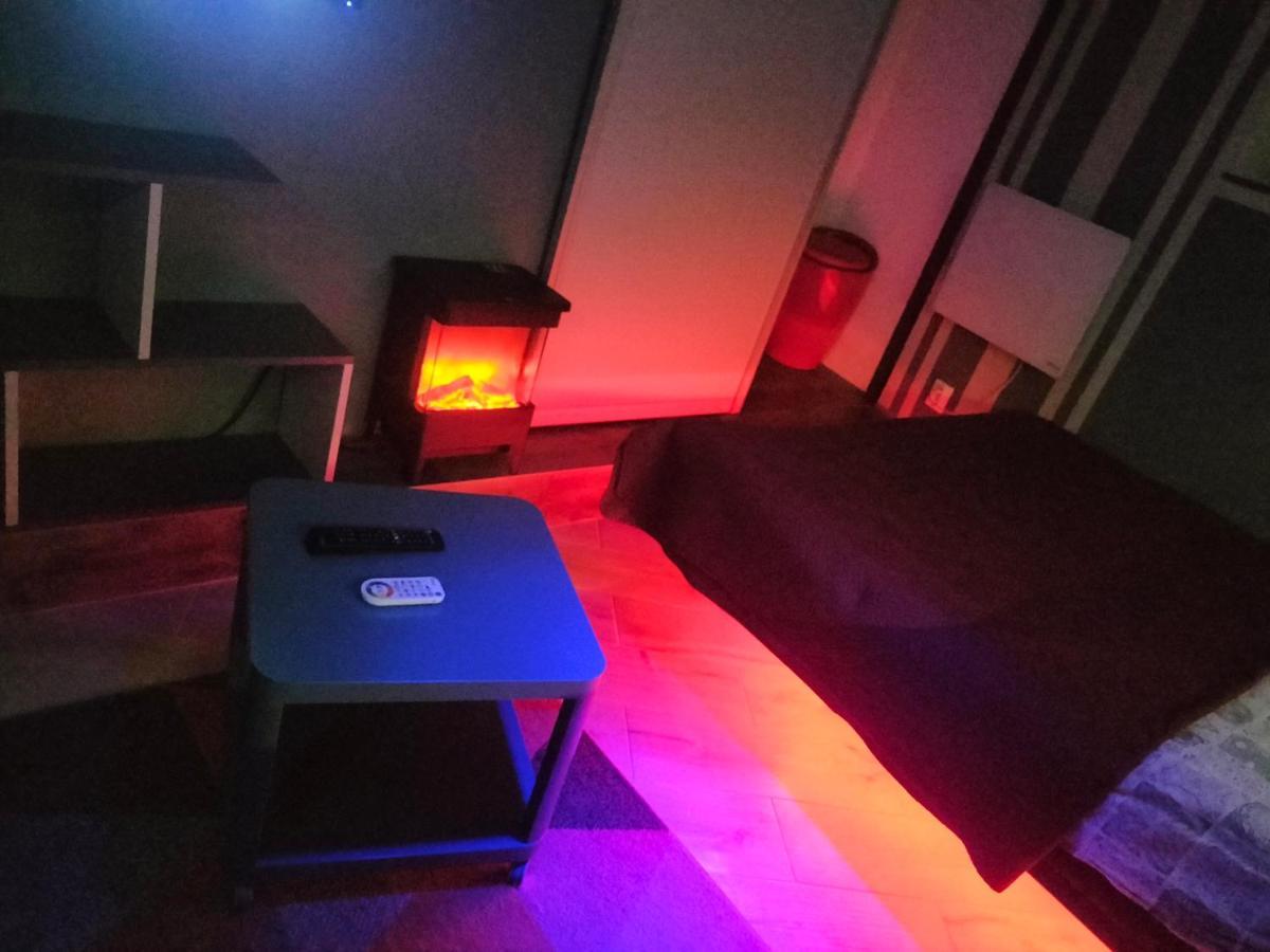 24H Gdynia Mini Apartamenty Na Kod Dostepu & Free Parking & No Keys 외부 사진