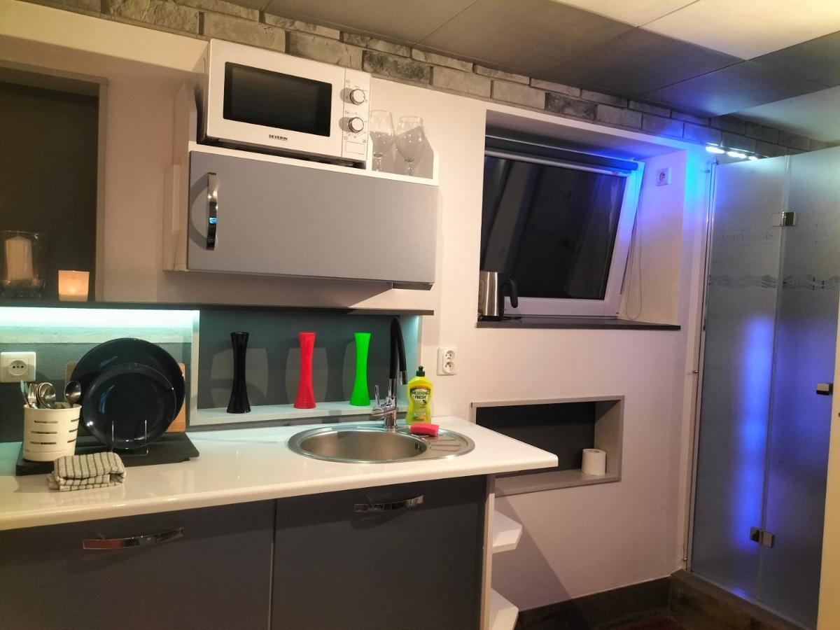 24H Gdynia Mini Apartamenty Na Kod Dostepu & Free Parking & No Keys 외부 사진