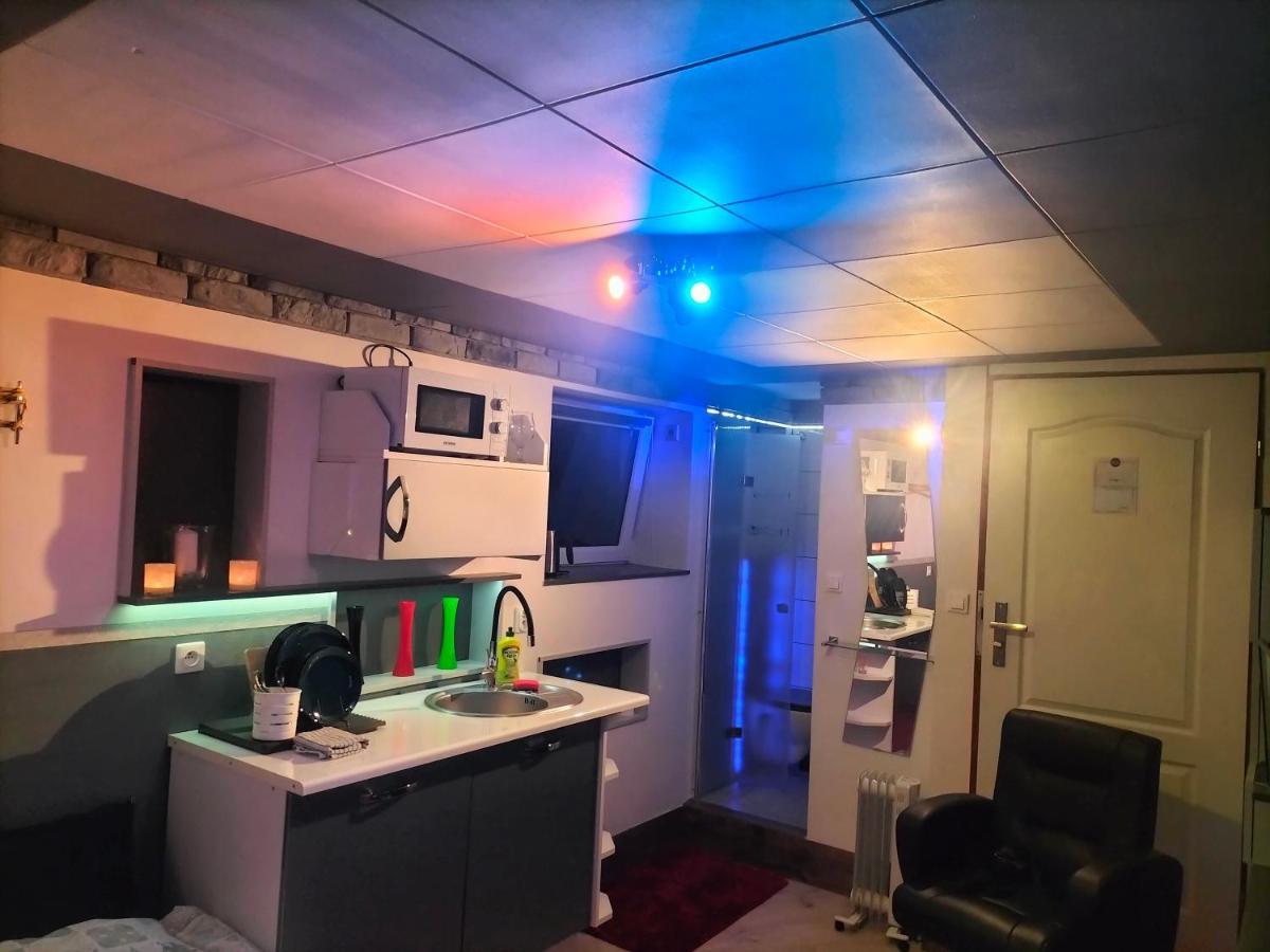 24H Gdynia Mini Apartamenty Na Kod Dostepu & Free Parking & No Keys 외부 사진