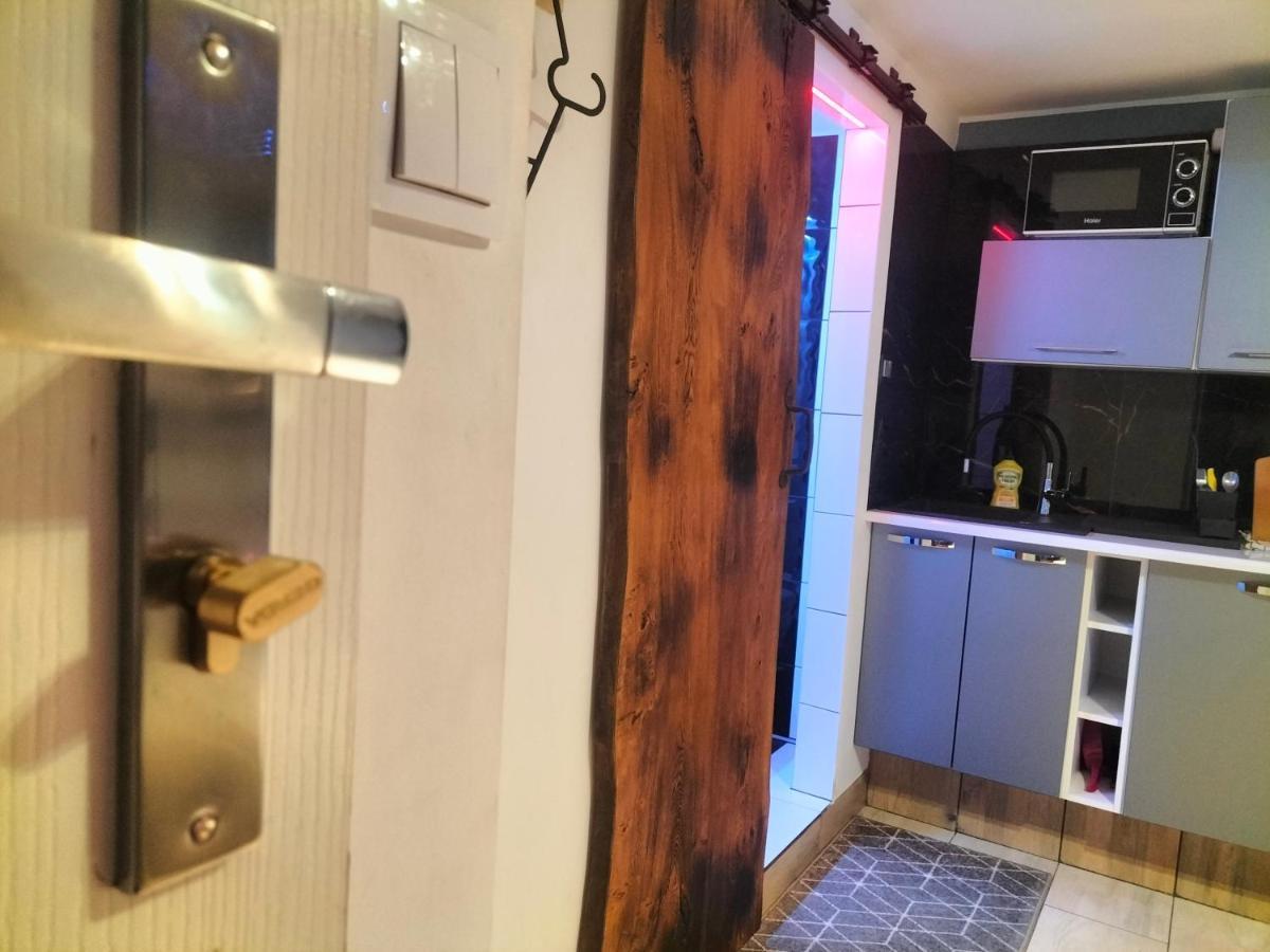 24H Gdynia Mini Apartamenty Na Kod Dostepu & Free Parking & No Keys 외부 사진