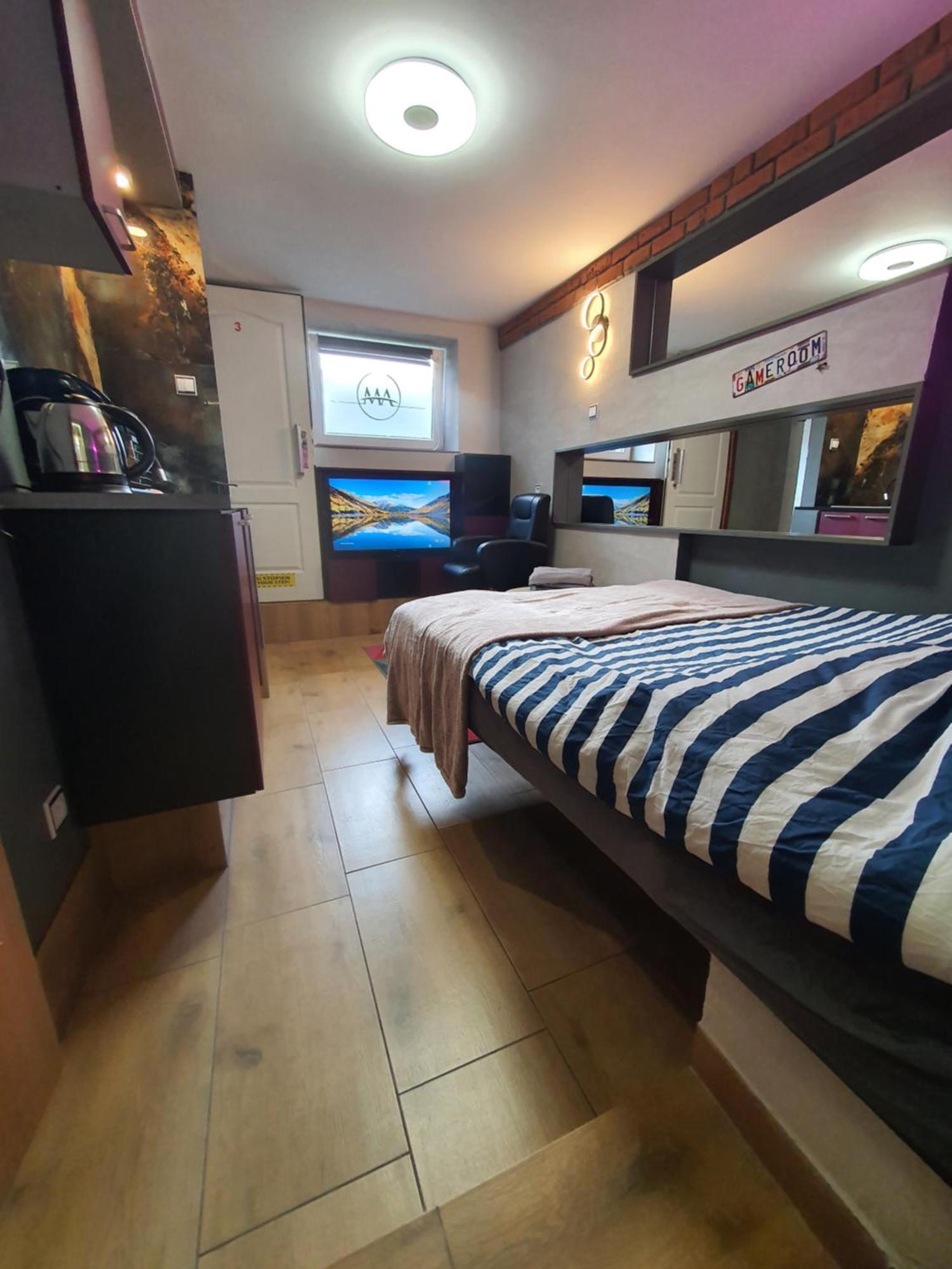 24H Gdynia Mini Apartamenty Na Kod Dostepu & Free Parking & No Keys 외부 사진